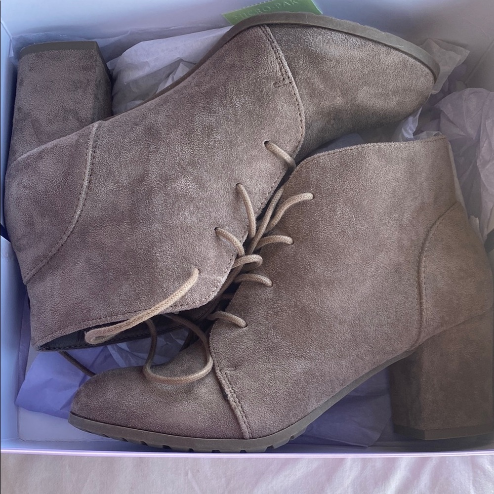 Madden Girl Tan Ankle Booties with Chunky Heel